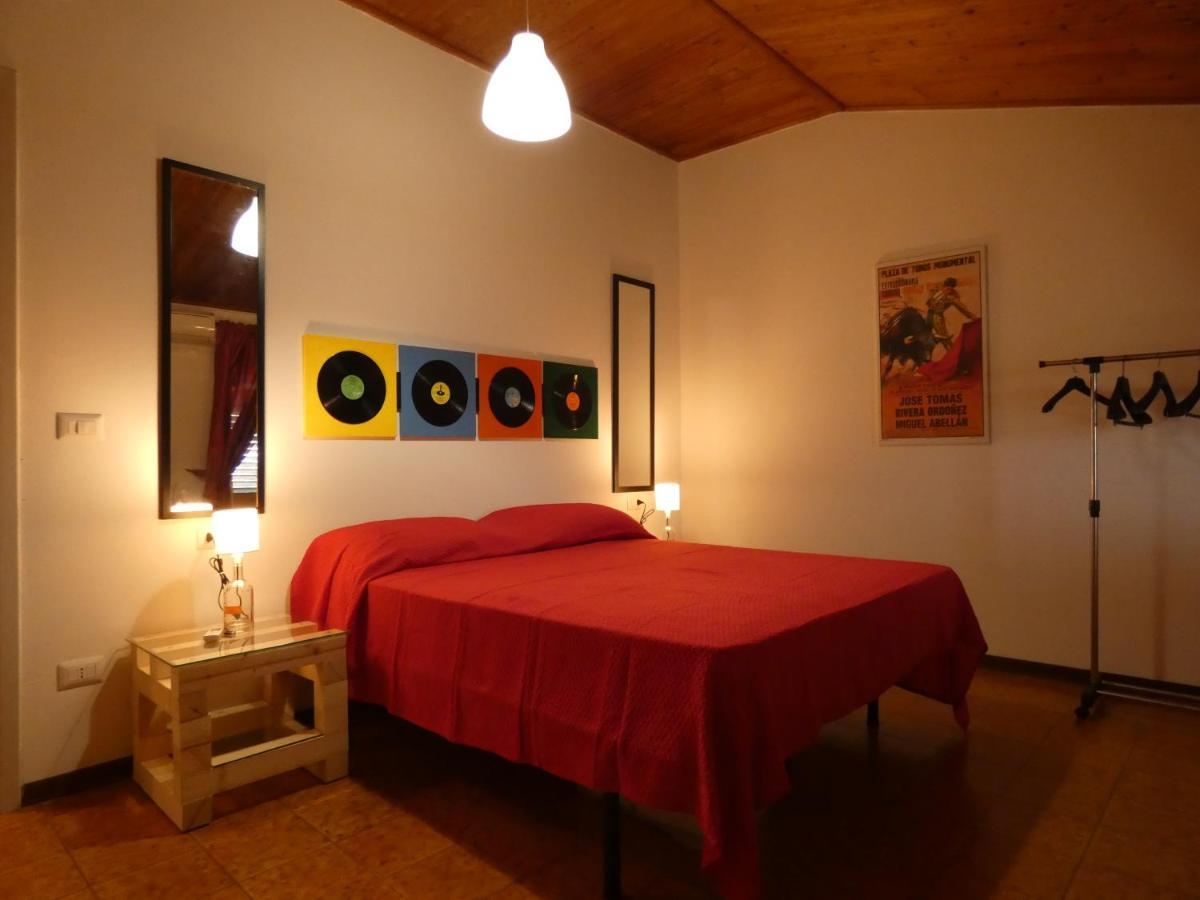 Apartament Holiday House Santa Severina Zewnętrze zdjęcie