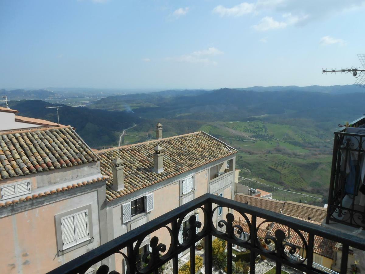 Apartament Holiday House Santa Severina Zewnętrze zdjęcie